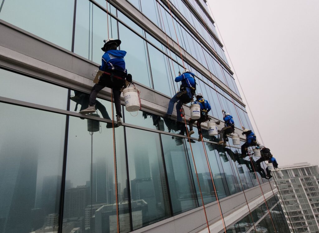 High Rise Window Guard Experienced High Rise Window Cleaner - Surface Solutions